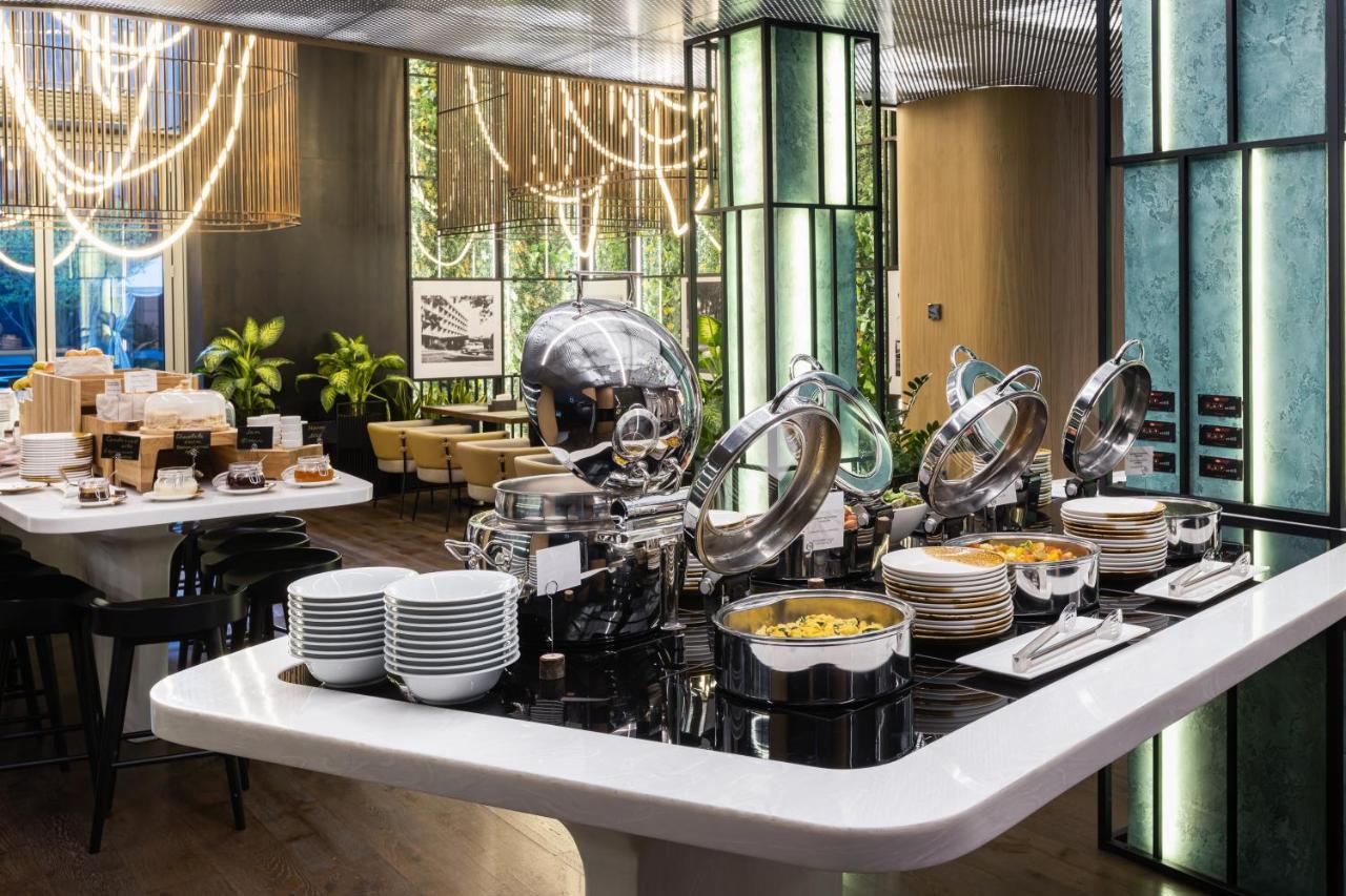Novotel Living Almaty Jetisu エクステリア 写真