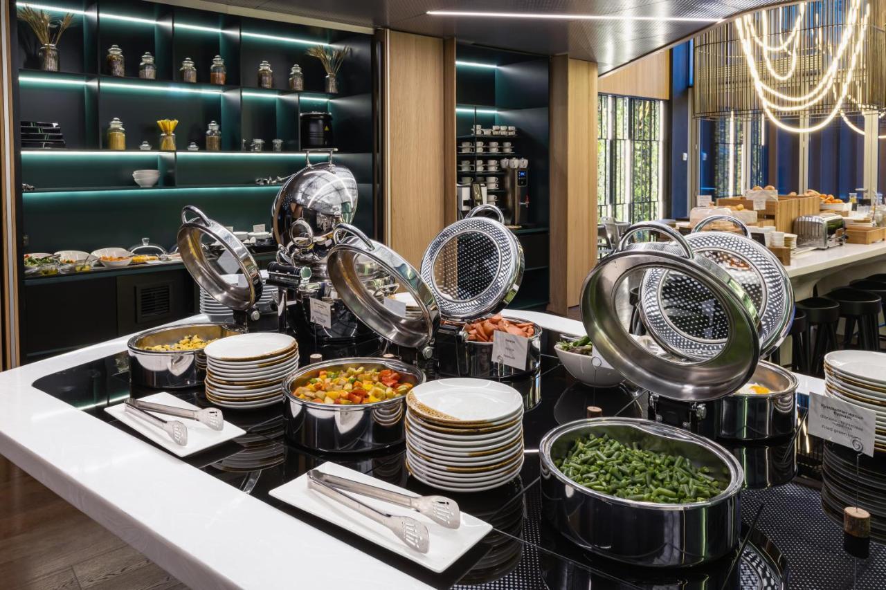 Novotel Living Almaty Jetisu エクステリア 写真