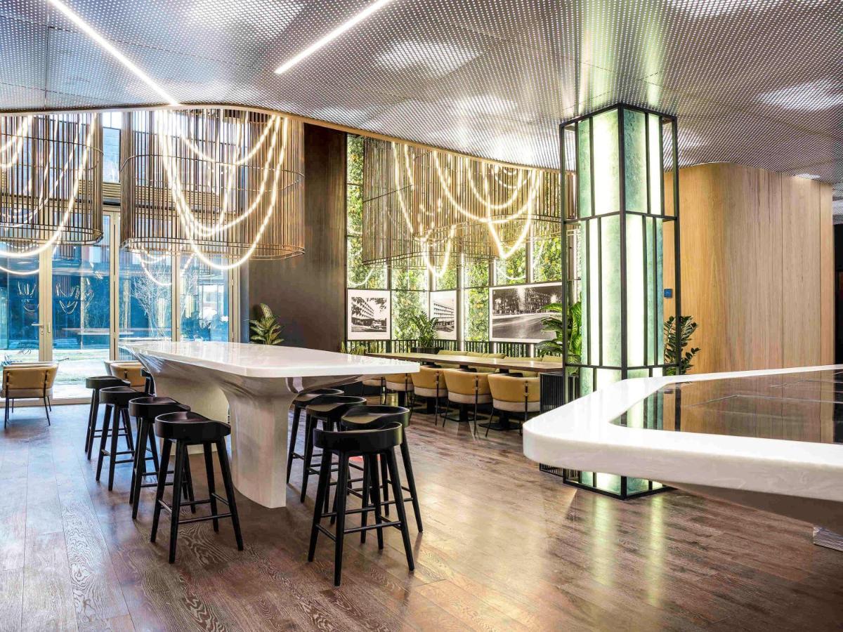 Novotel Living Almaty Jetisu エクステリア 写真
