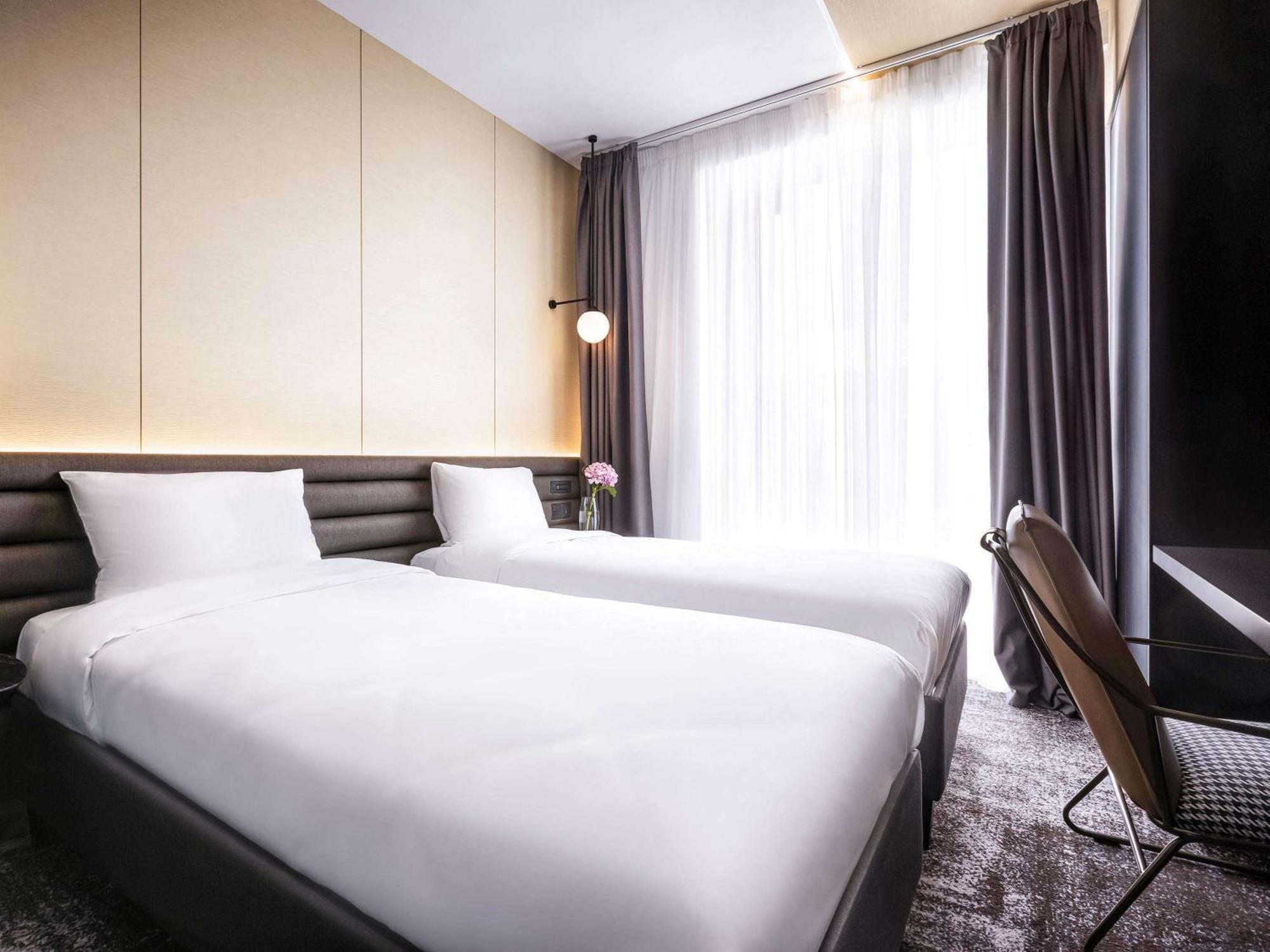 Novotel Living Almaty Jetisu エクステリア 写真